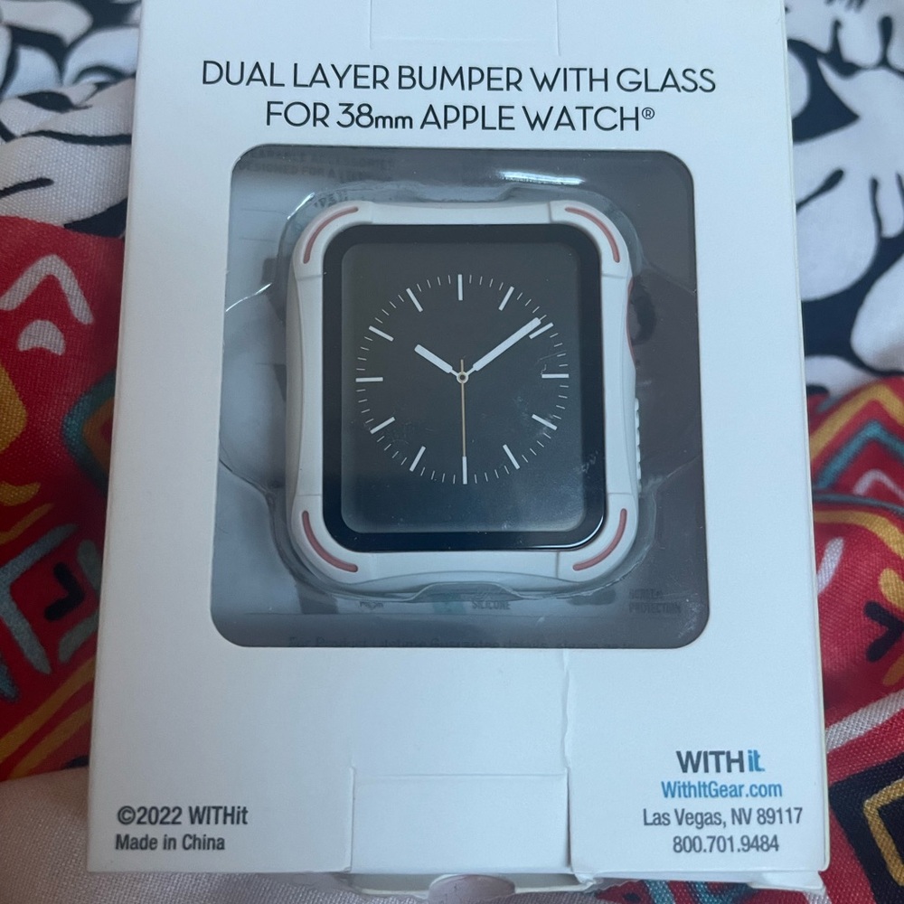 Apple Watch bumper with glass